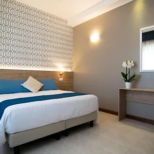 Hotel Pacific, Rom