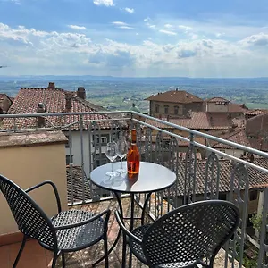 Cortona's Rooftop Nest Appartamento Cortona