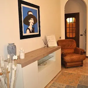 La Casa Di Sarita Apartment Pavia